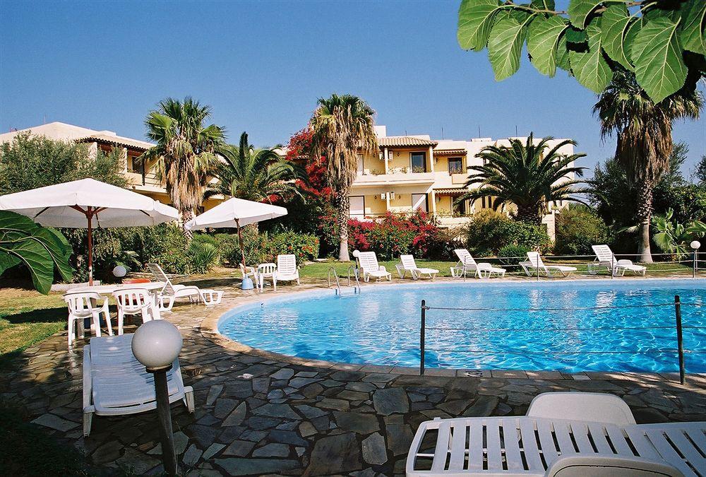 Minoas Hotel Amudára Laszithiu Kültér fotó