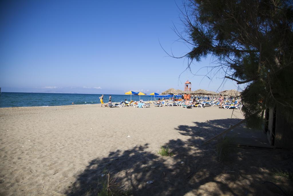 Minoas Hotel Amudára Laszithiu Kültér fotó