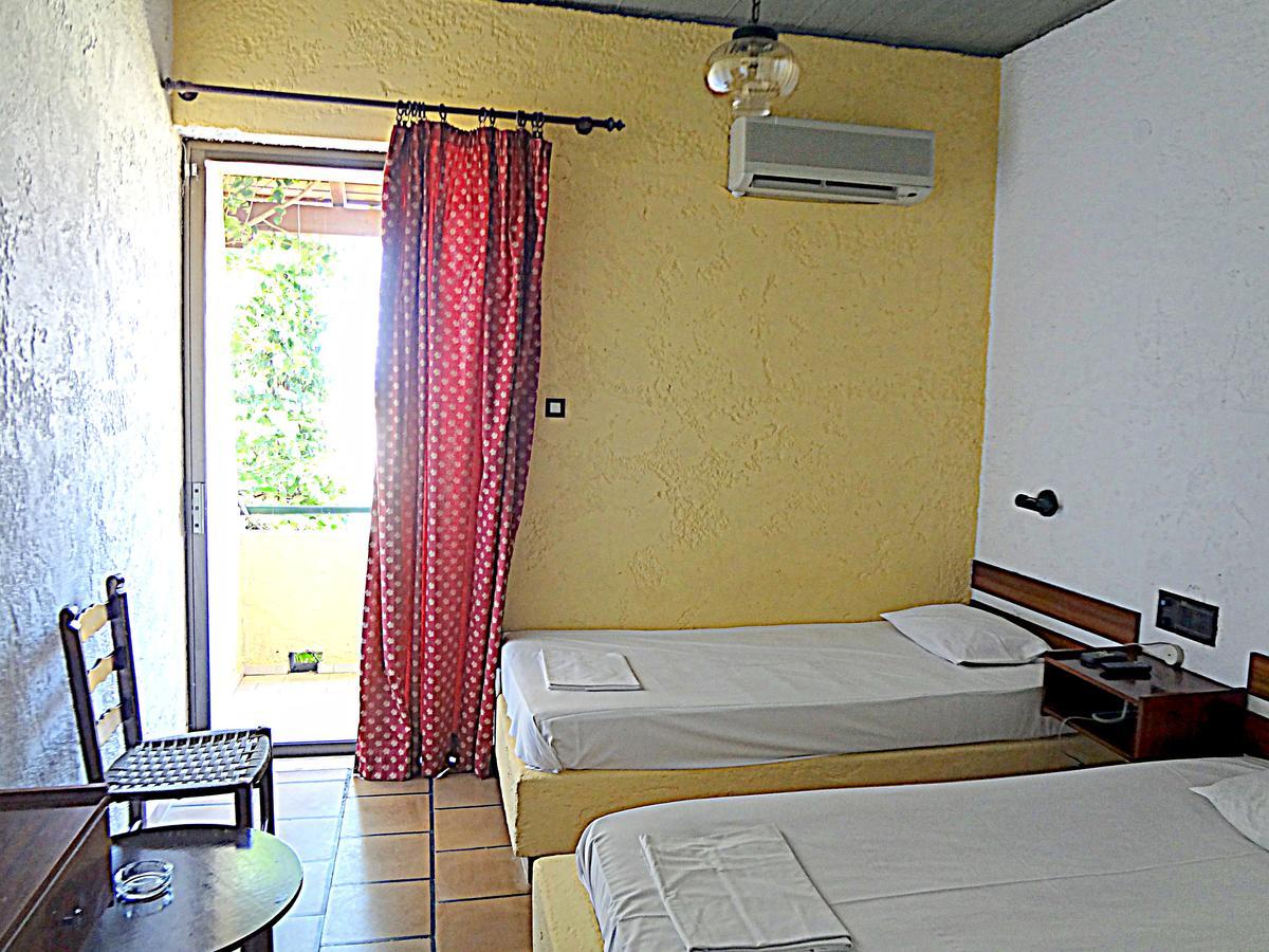 Minoas Hotel Amudára Laszithiu Kültér fotó