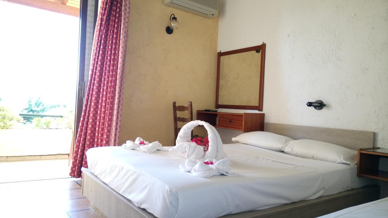 Minoas Hotel Amudára Laszithiu Kültér fotó