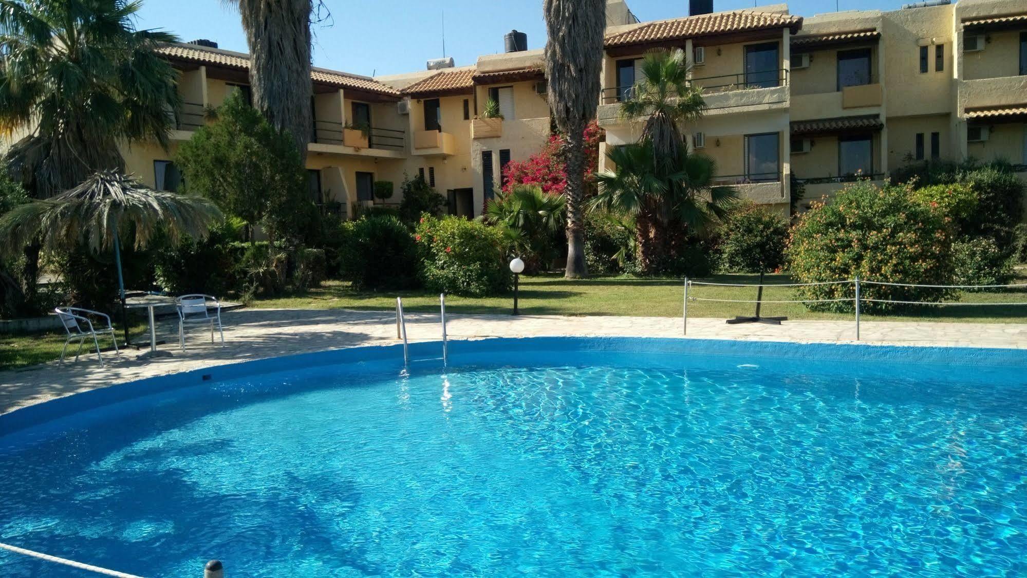 Minoas Hotel Amudára Laszithiu Kültér fotó